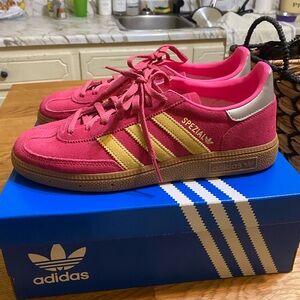 ADDIDAS HANDBALL SPEZIAL SHOES BRAND NEW